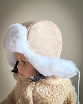 Шапка Ушанка  для куклы Paola Reina 33 см, замшевый верх, бежевая