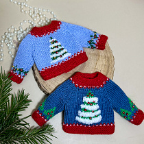 Джемпер вязанный для куклы Paola Reina 33 см, с елочками